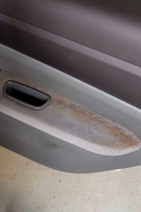 A localised stain before